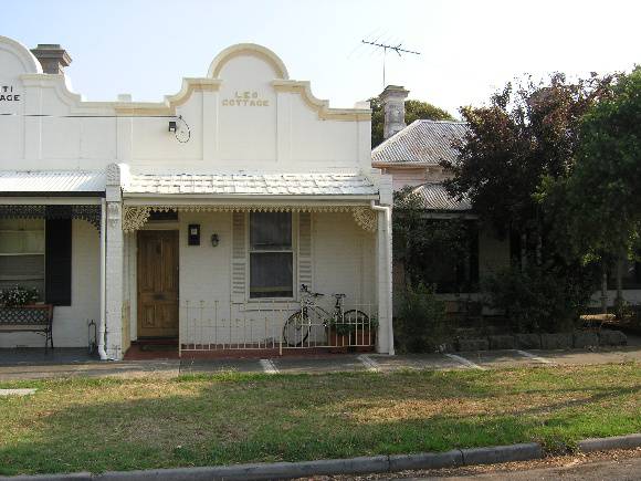 10-16 Davies Street, Hobsons Bay 2006/2007 precinct images No 10