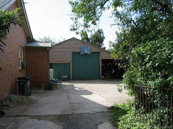 22370 templestowe035   shed front 