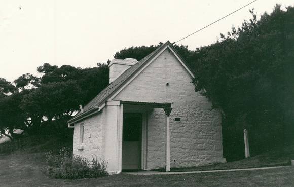 B2031 Former Shepherd's Hut now Office
