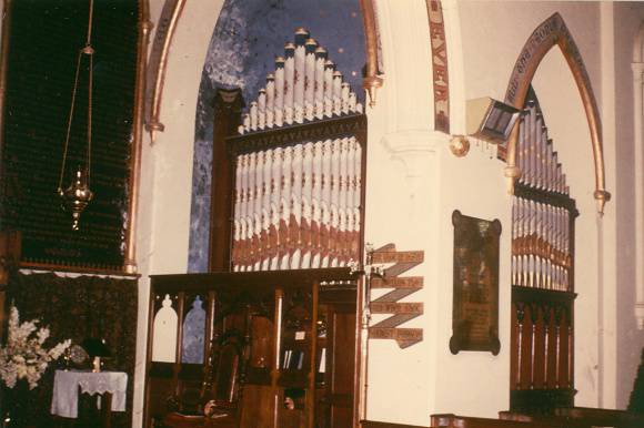 B0021 George Fincham Organ