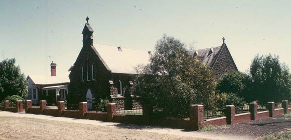 B2043 St Joseph's Catholic Church
