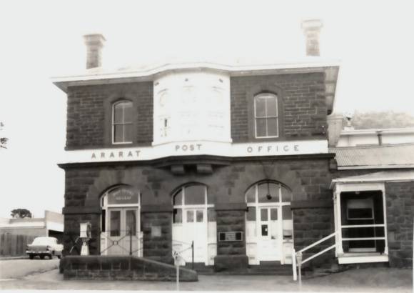 B2119  Post Office 