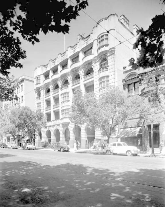 B7652 Melbourne Mansions.jpg