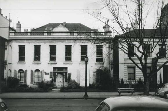 B7647 Harvard House.jpg
