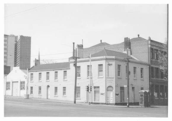 B1083 Canberra House.jpg