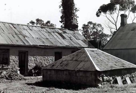 B2226 Glengower Homestead Underground Water Tank