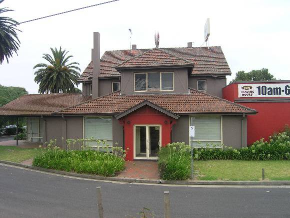 HO83 Deer Park Hotel 1.JPG
