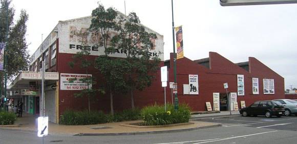 HO91 Sunshine Market 4.JPG