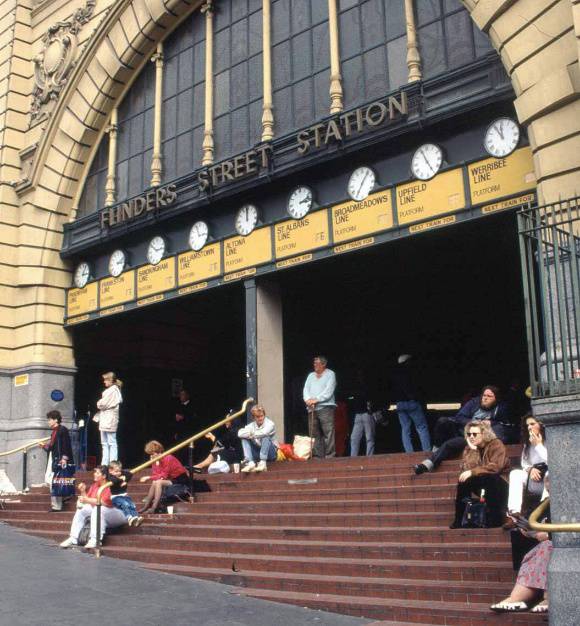 B3006 Flinders St Cnr Swanston Street