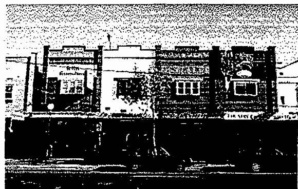 23893 Shops with residence