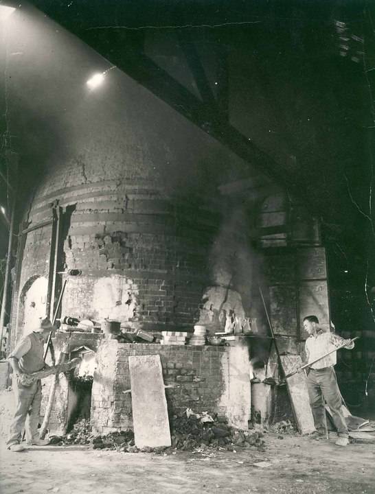 B3329 Bottle Kilns Midland Hwy Epsom