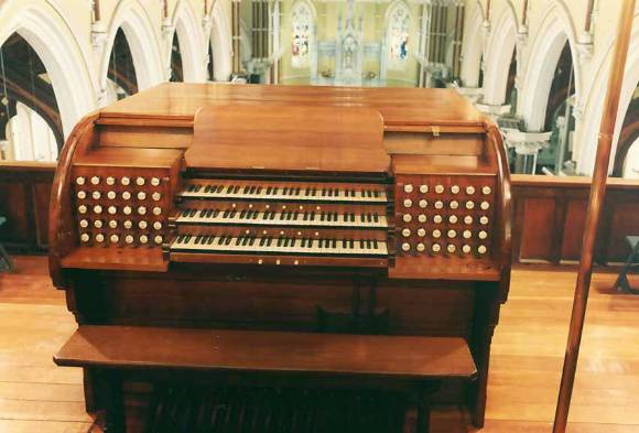B3460 Fincham Organ 