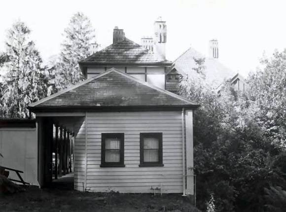 B3454 Derriweit West Side
