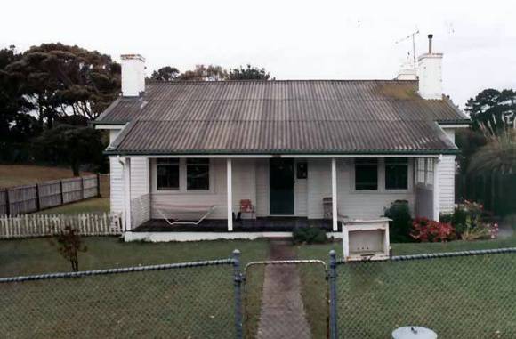 B2401 Staff Cottage (1922)