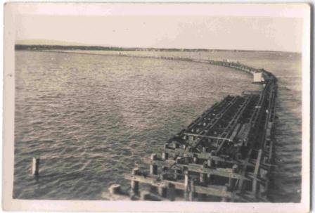 B1379 Port Welshpool Long Jetty