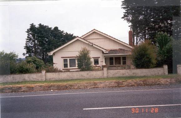 22676 House - 245 Tindals Road, Warrandyte