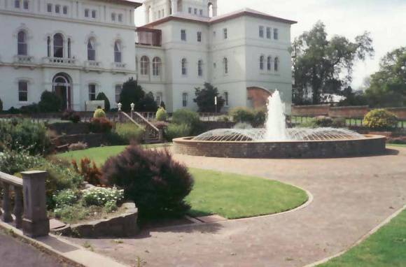 B2122 Aradale Mental Hospital Garden