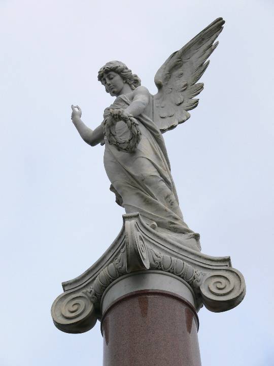 Warrnambool War Memorial 3.jpg