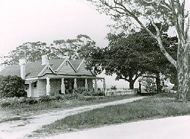 B4300 Pigeon Bank 1940s