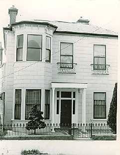 B4247 House Williamstown