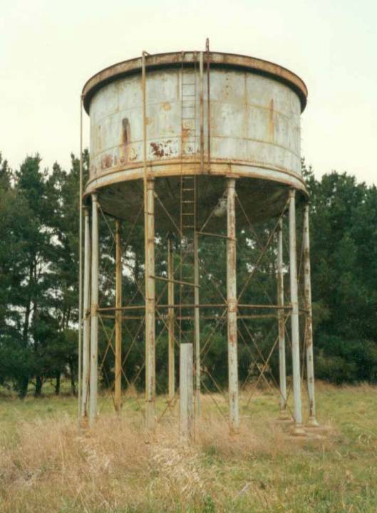 B4458 Watertower