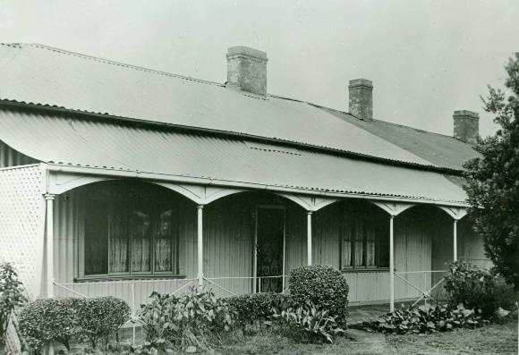 B4613 Iron House Brunswick Rd Brunswick