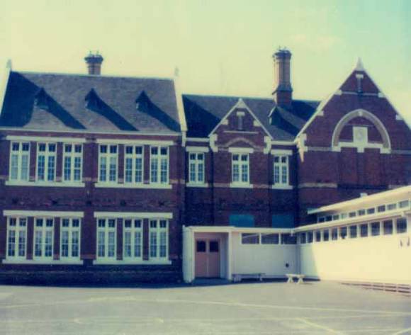 B5000 Primary School No 2743
