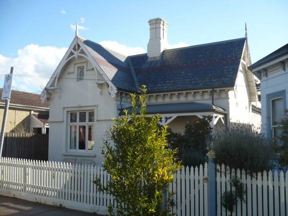 5 Victoria Street
