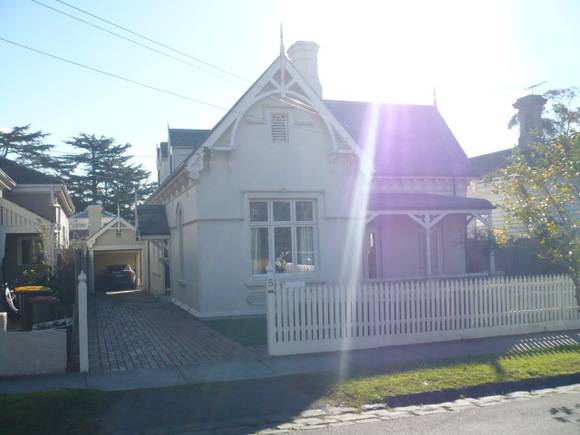 5 Victoria Street