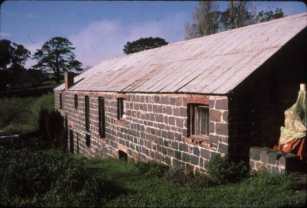 B3165 Fmr brewery buninyong.jpg