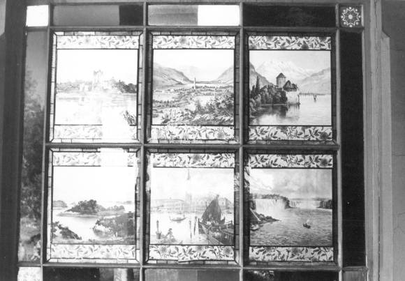 B1207 Clovelly Painted Window.jpg
