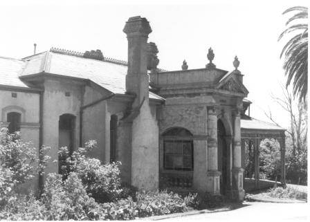 B1207 Clovelly Front Porch.jpg