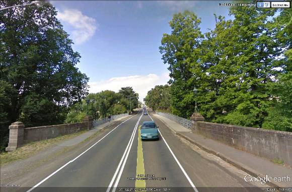 B6669 GoogleEarth Image Mollison St Bridge Kyneton