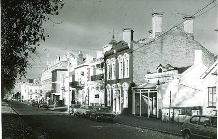 B3290 Drummond Street Carlton