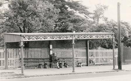 B3312 Cast Iron Tram Shelter
