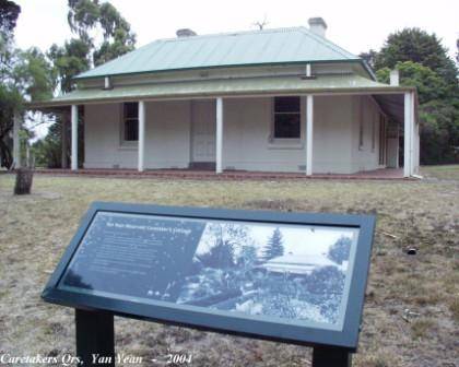 B3775 Caretaker's Cottage 
