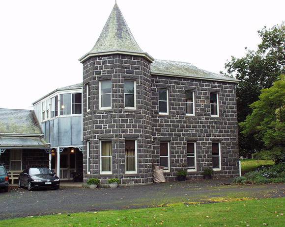 B2904 Mooleric Homestead