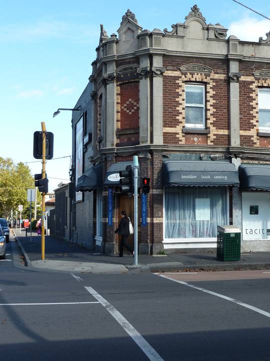 323-325 Johnston St, Abbotsford