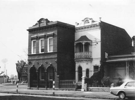 B4305 124 Michael Street