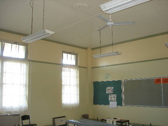 High School Maryborough classroom_KJ_ 26 Jul 07 