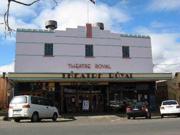 H2144 Theatre Royal Castlemaine August 2007 ac 052