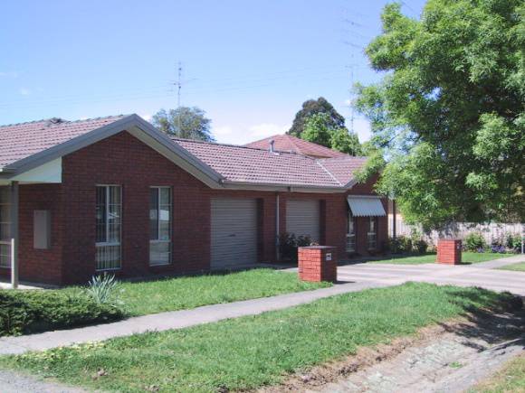 1/421 Ripon Street South