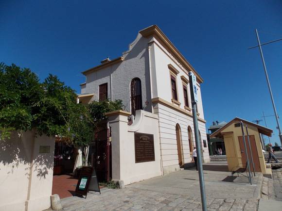 Originally Bank of Victoria rear