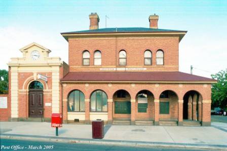 B2614 Post Office