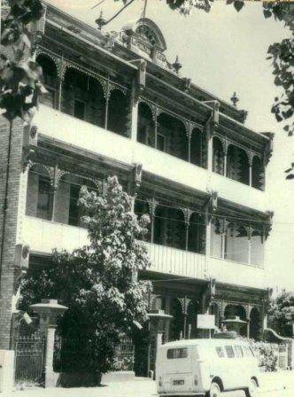 B3610 Holcombe Tce