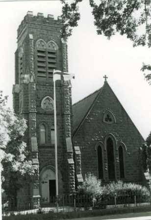 B3661 St Peter's Anglican Church