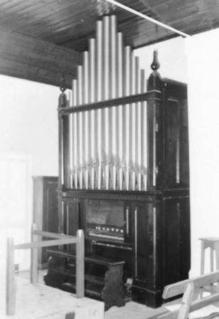 B6064 Darnum Musical Village 