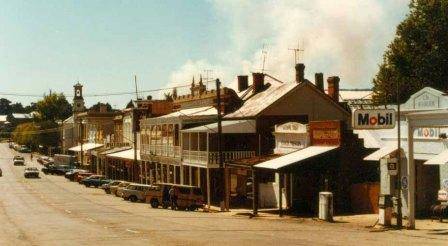 B7251 Ford St Beechworth