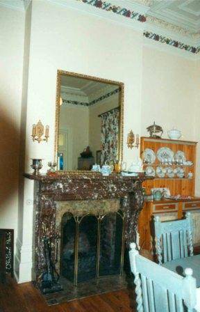 B7343 Lord Lodge Fireplace