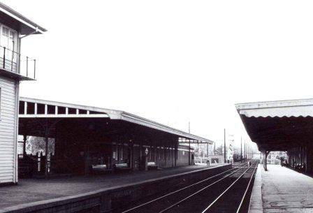 B3849 Castlemaine Railway Station